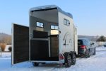 Remolque para 1 Caballo y Medio – Touring One